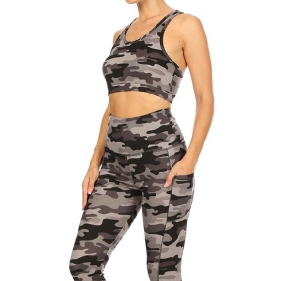 Two Piece Crop Top and Legging Set - Picture 2 of 3
